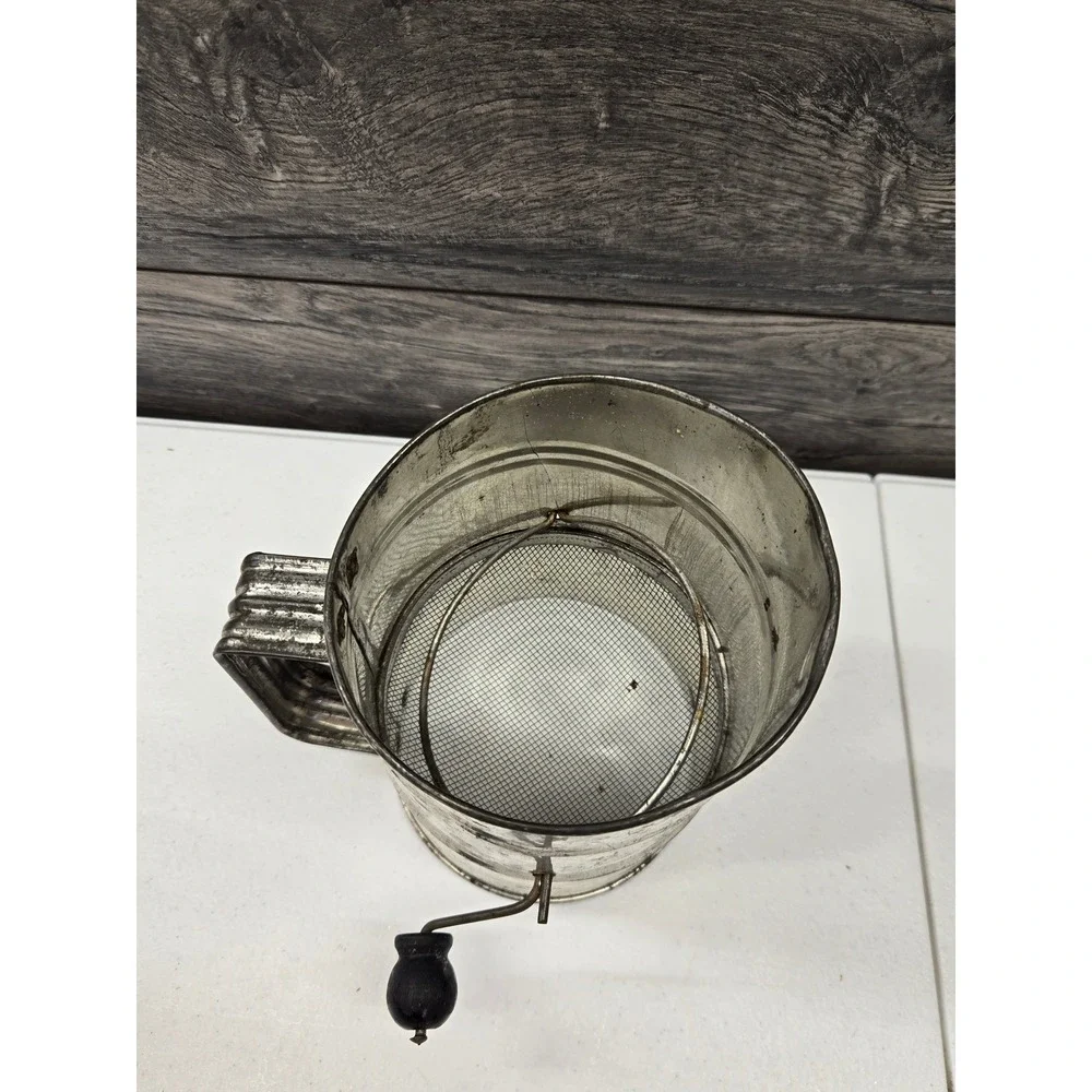 Vintage Tin Flour Sifter Hand Crank Antique‎ Kitchen Tool Farmhouse Decor Silver